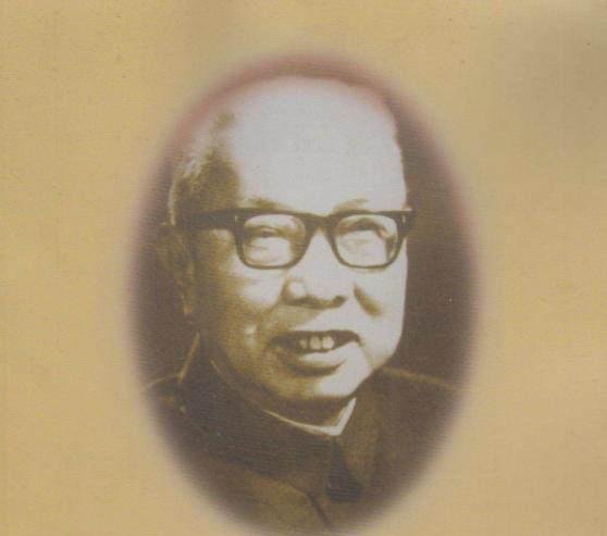 方志敏堂弟、毛远新继父，曾任省委书记，建设新江西，墓简单朴素