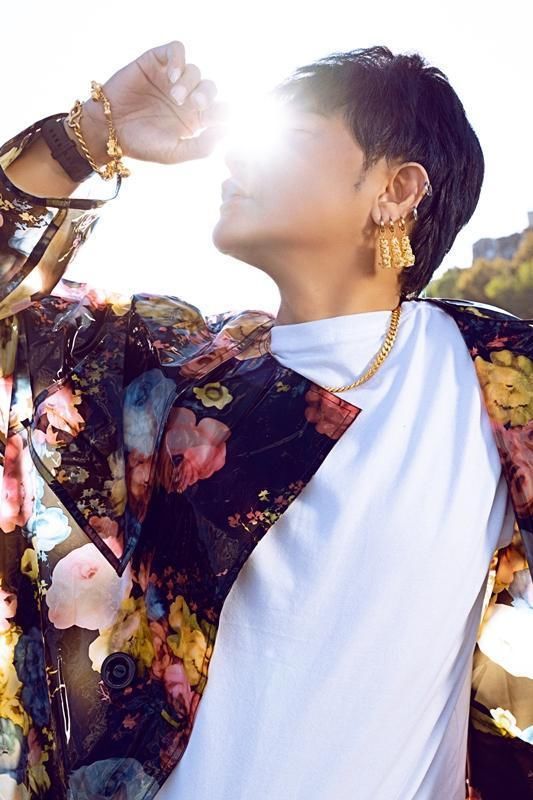 陈志朋这次巴黎时装周造型能打100分，虽然另类但真的很帅气