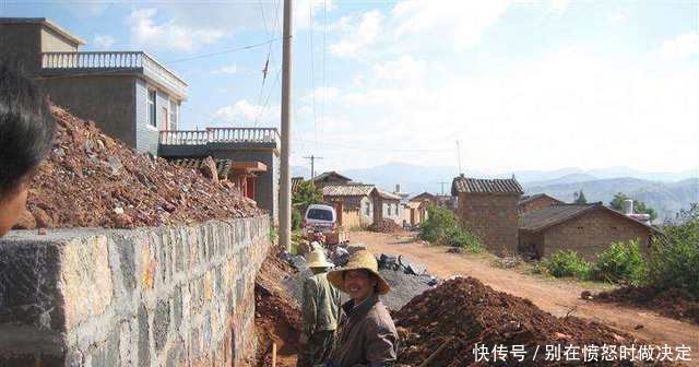 农村3种宅基地将付费使用，明码标价，第一种很多农民家里都有！