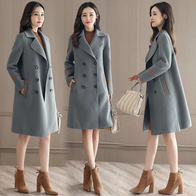 穿着像球的棉衣别买了!现在流行这样呢大衣，一款比一款好看