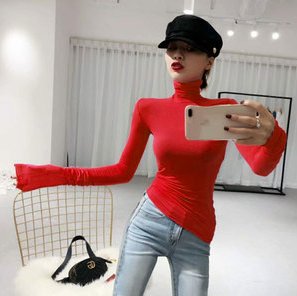 有种火的不得了的打底衫，尽显迷人好身材，你不心动吗