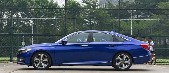  【舒适】五一长假去旅行，10.99万起这几款大空间舒适好车值得选！