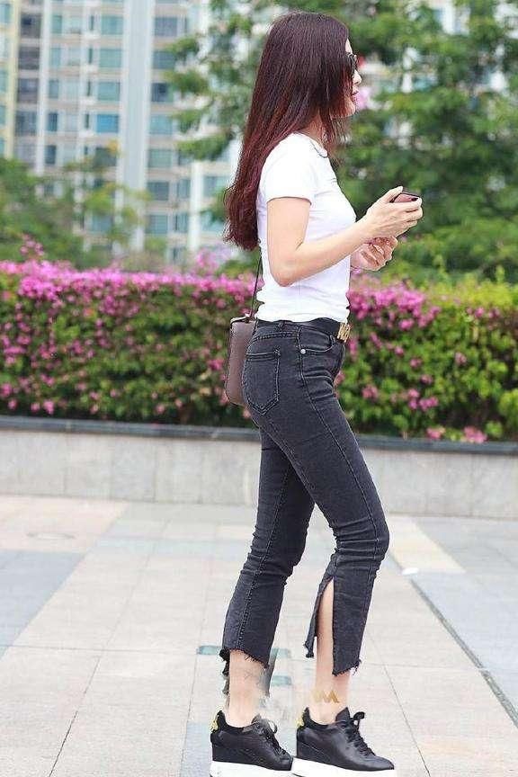 牛仔裤天天穿, 不是每款都能让人过目不忘!