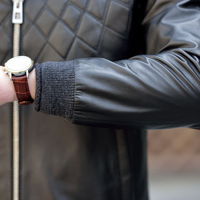 天啊!这就是“司令”皮衣，高端大气又档次，难怪60领导都在穿