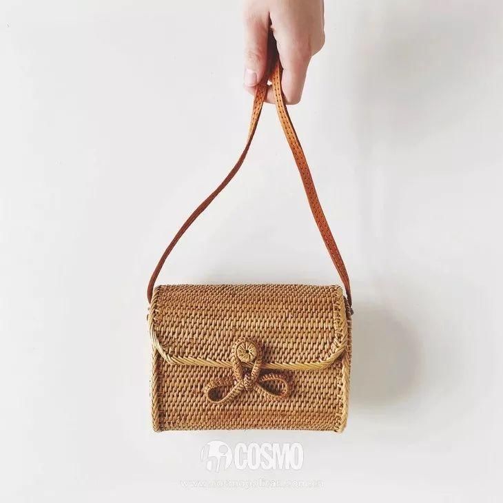 时髦办 | Lily Collins的度假look太有参考价值了