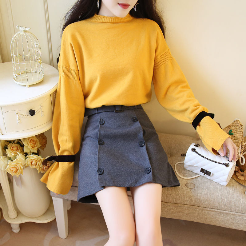 腿短的小个子女生，中秋国庆选一款短裙小套装，娇俏显高美炸了