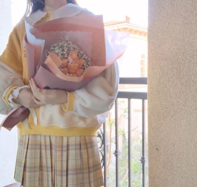  【要出】半小时30W销量，天堂伞要出圈卖JK制服格裙了？