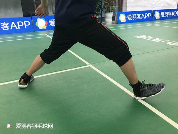 “潮”出天际！李宁Ranger“变色龙”2.0测评