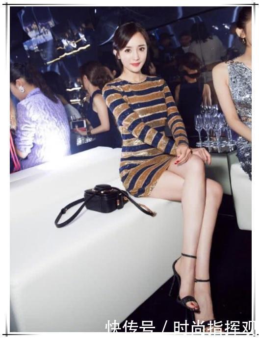杨颖为艳压，裙子穿到一半就没了，撞上杨幂还不是一秒现回原形