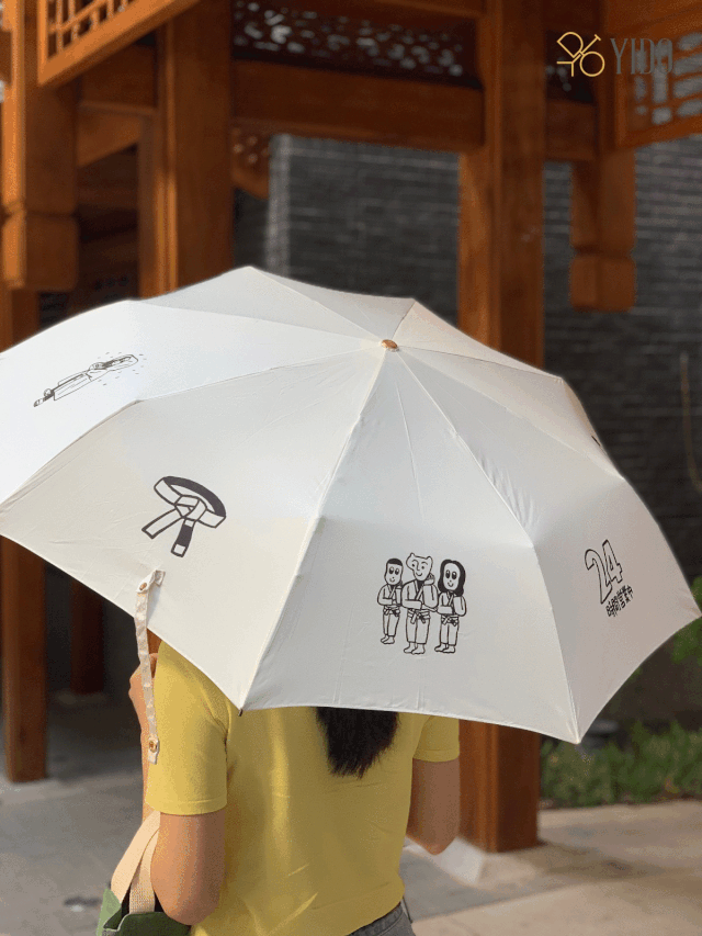  【联名】肯德基x防晒霜，安踏x臭豆腐？有趣的联名还能怎么玩？