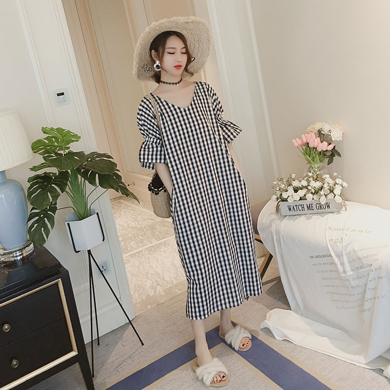 女人“露”点就不正经?看下面女人真大胆，妩媚性感惹人怜