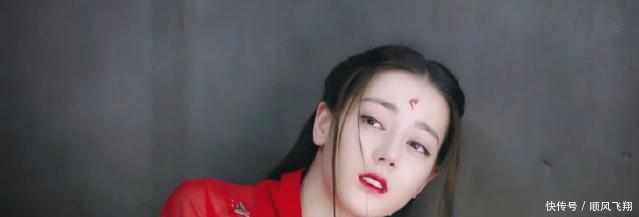 古装睡衣美人，迪丽热巴遇见她竟然也黯然失色