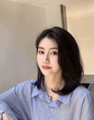  女性：发型与穿衣怎样搭配更好看？戳这里。