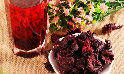 145斤的宝妈，三餐一杯山楂水，瘦出小蛮腰，如今体重不过百！