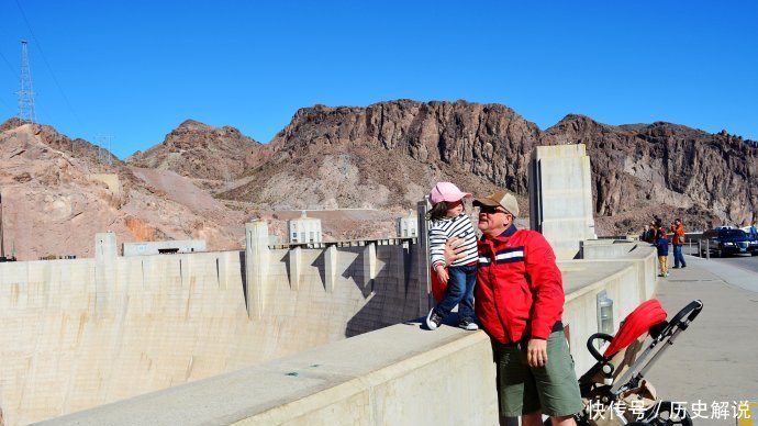 美国“第一大坝”与中国“第一大坝”对比，没有对比就没有伤害！