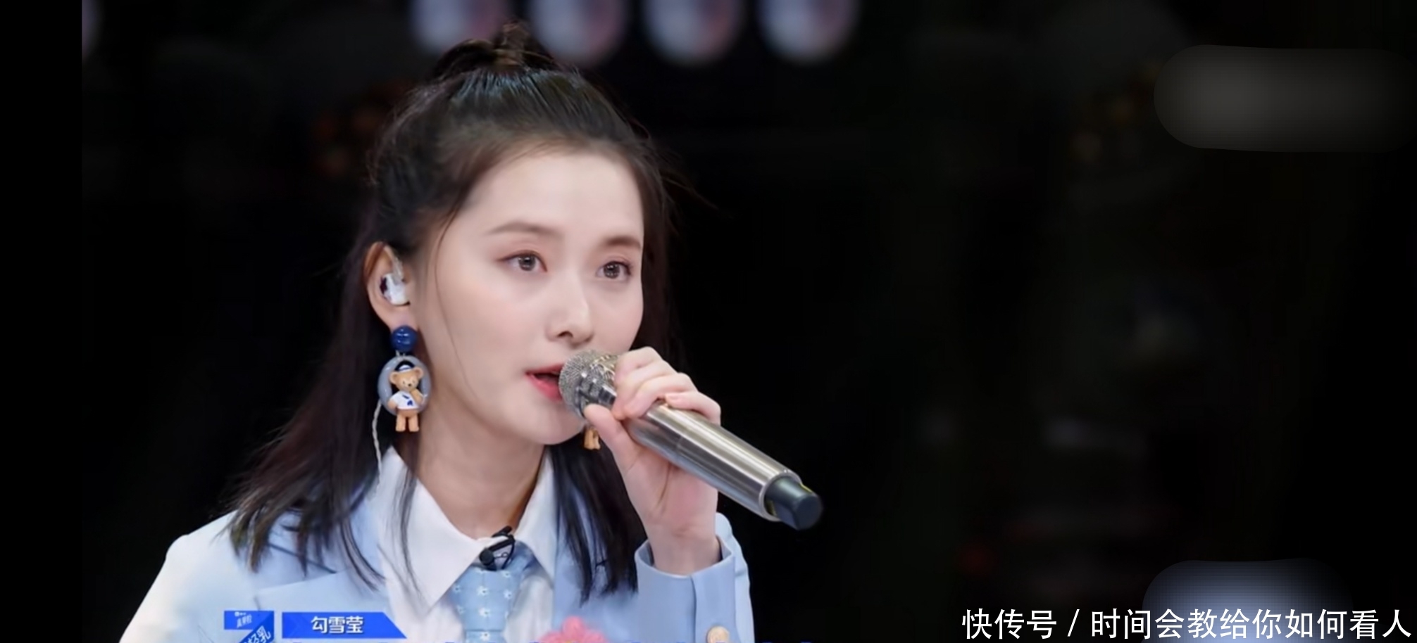  「备受」她在《创造101》中遭遗憾淘汰，继续参加《青春有你2》备受关注