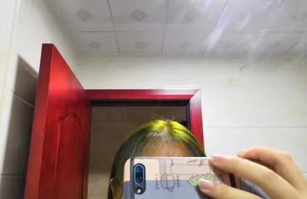  理发@千万不要自己在家染发！别怪没提醒你，否则后悔都来不及了......