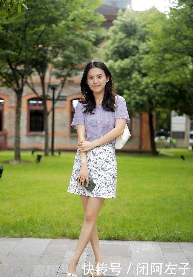 小姐姐|碎花半身裙到底有多迷人?你穿上试试就懂了,反正我已经被它圈粉