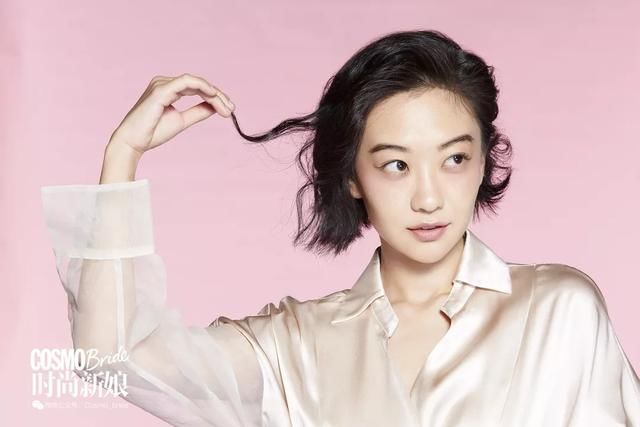 冷心清的秋日物语｜微醺暖秋，婚礼上的娇羞女人味