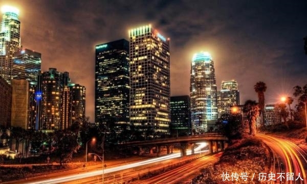 世界3大最美夜景城市，中国的这座城市上榜，而且还是名列第一！