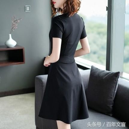 当下流行“一步裙”，漂亮又大方