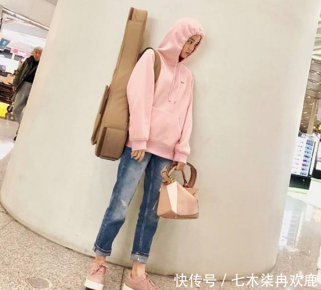  『好看』鞋、包的搭配方法，教你如何搭配不突兀，还非常得体好看