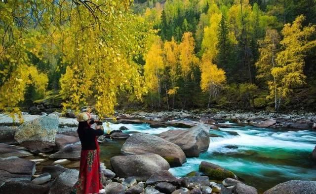 最美的秋天在路上！中国勾魂的秋景就在北疆，惊艳的让人失眠