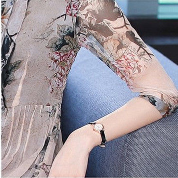 万万没想到，“香云纱”裙竟然比旗袍还好看，60后女人穿超美嫩