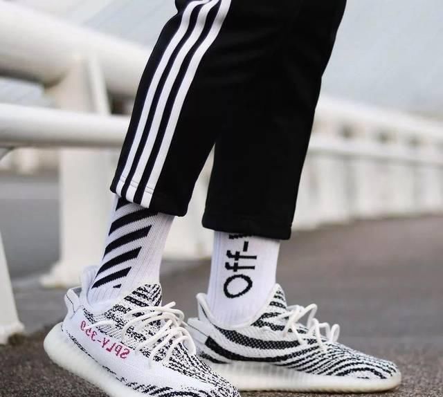 发售:限制区域?Yeezy 350白斑马疑仅为"亚洲限定"补货发售!