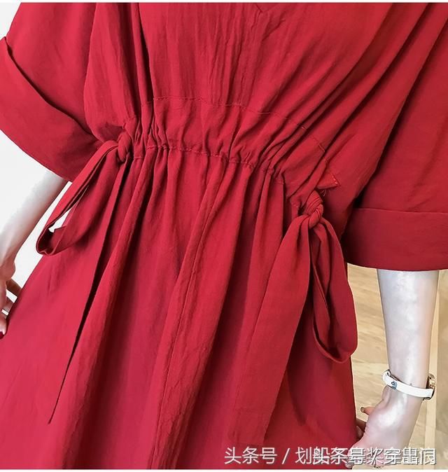 女人“丰满”点才真好看，看看下面的美女，是不是脸红了?