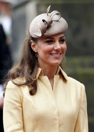 凯特王妃年轻时究竟多美？迷倒万千少男，威廉为她放弃辍学