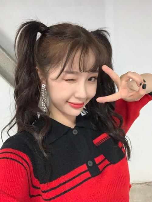 『队友』青你2孔雪儿势利眼?吐槽前队友用词过分,对富二代虞书欣却180度大转弯