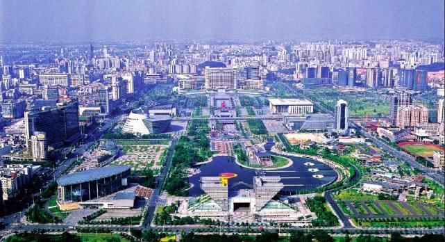 广东最懂发力城市，GDP增速占全省第一，广州、深圳只能靠边站