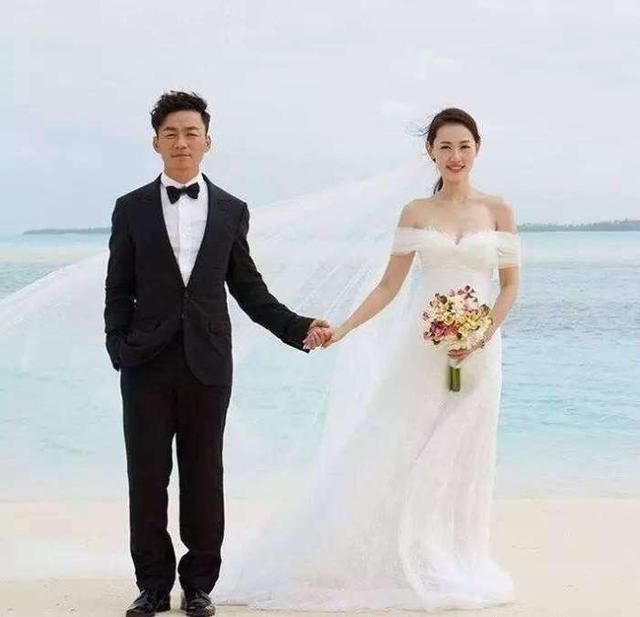 马蓉忍无可忍！终于微博揭穿冒充账号，网友：你的名声早就没了