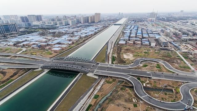  「南水北调」假如将黄河水引入到罗布泊，让沙漠变绿洲，最大的