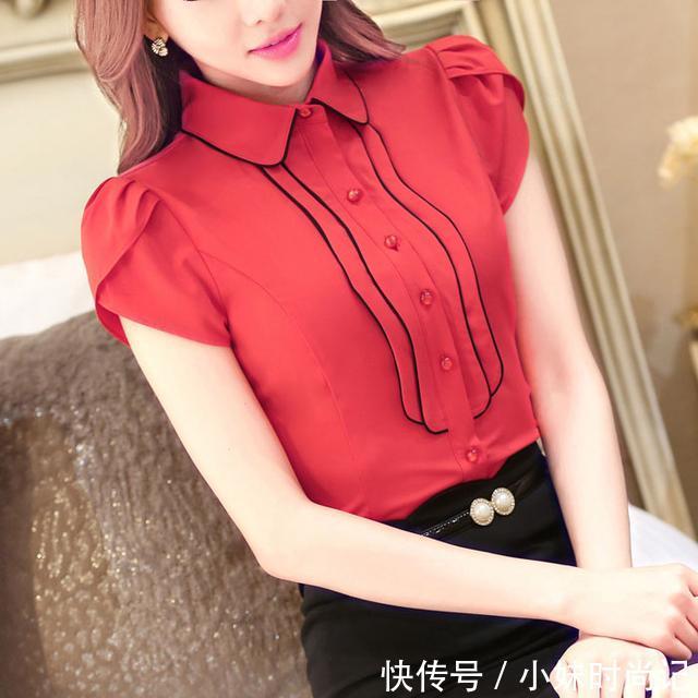 『女人』女人过了30岁,穿修身衬衫,时髦洋气,尽显性感身材
