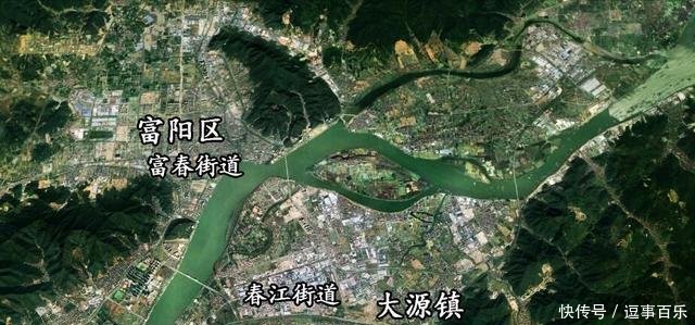  『高铁』浙江杭州富阳区一个大镇，入选全国千强镇，毗邻富阳高铁站