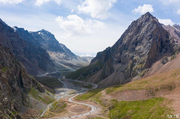 八千里路云和月，与撼路者的新疆自驾行，感受独库公路