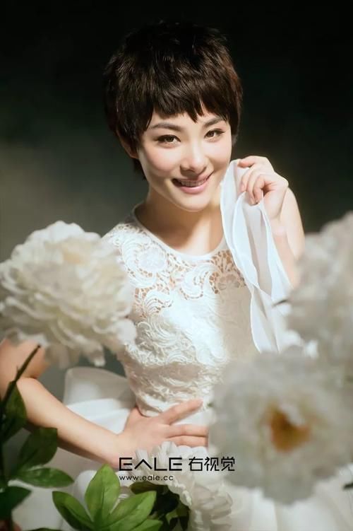 必收藏！百张女孩与花摄影作品！-右视觉十周年饕餮视觉盛宴。