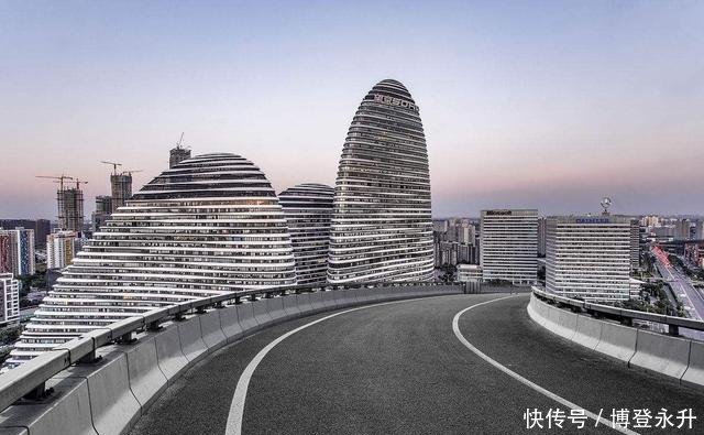 中国大陆实力第一城实力被评世界第4,富翁总数广东全省还多