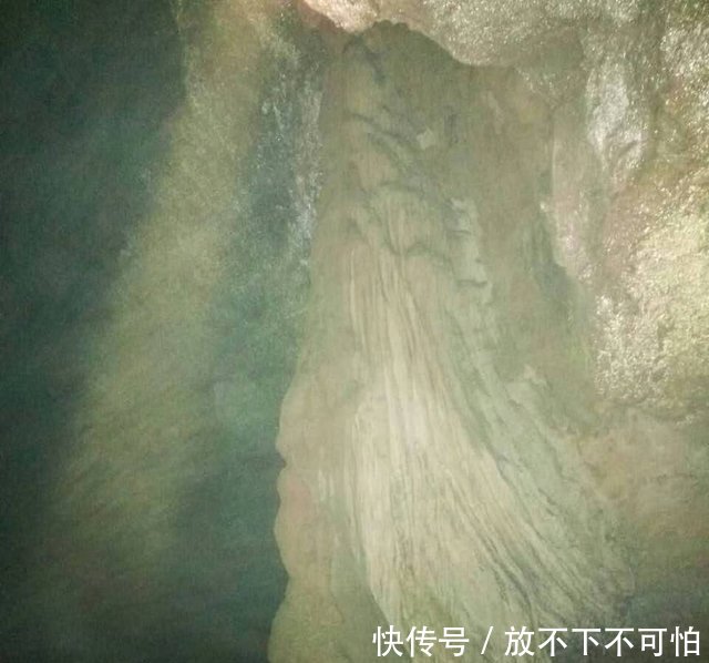 桂林探险,此前无人发现的原始洞穴,发现阎王爷