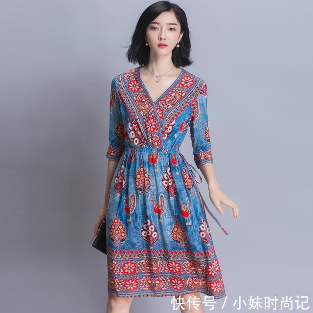『优雅』民族风,中长款,气质的印花,穿出东方女性美
