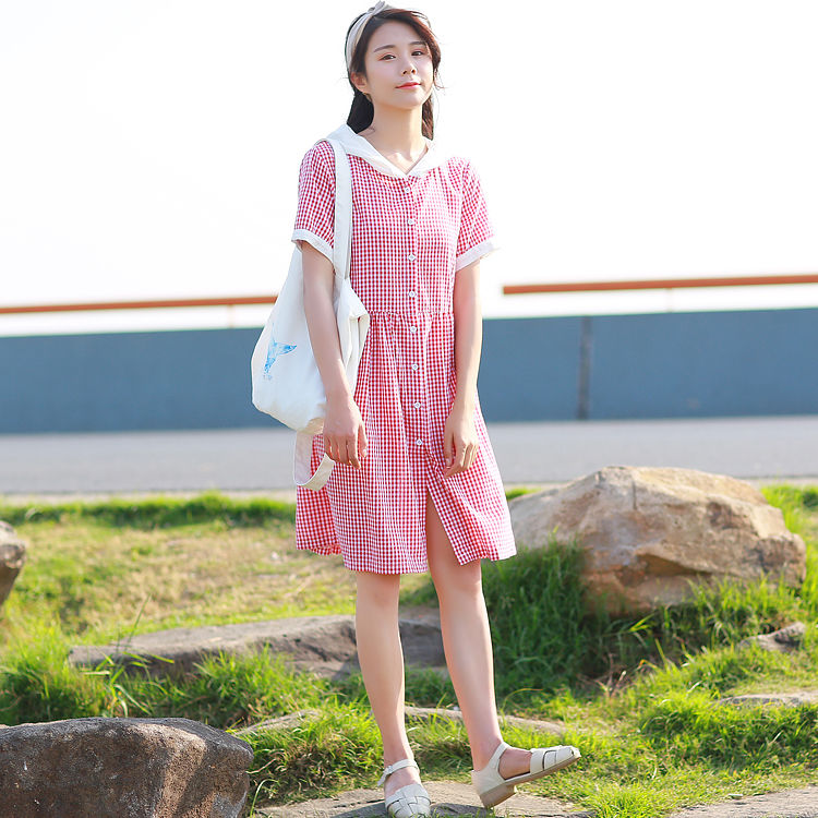 今年流行穿冻龄裙子，比丝袜嫩美，不挑人不变形