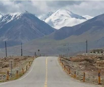  #高速#“断崖式限速”被整治，全国高速或将“统一限速”？车主