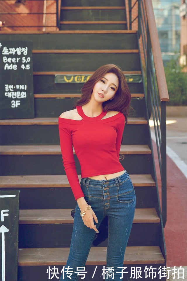 这些穿牛仔裤的姑娘告诉你什么是好身材，怎么样显身材