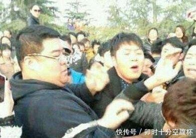 卷入殴打事件的明星，于妈委屈被揍，刘烨打外籍男子获网友力挺