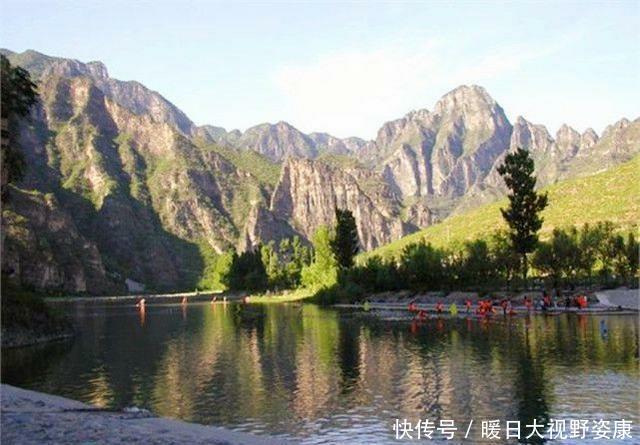 四川这座小县城虽不起眼, 但境内有座小山, 却是安徽黄山的老祖宗