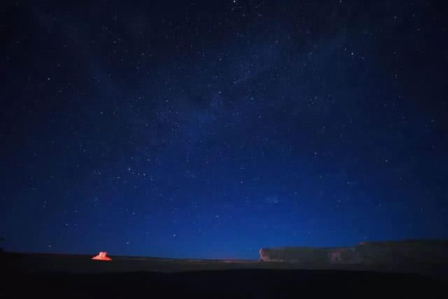  「荒芜」不如一路向西，来一场真正的“流浪火星”