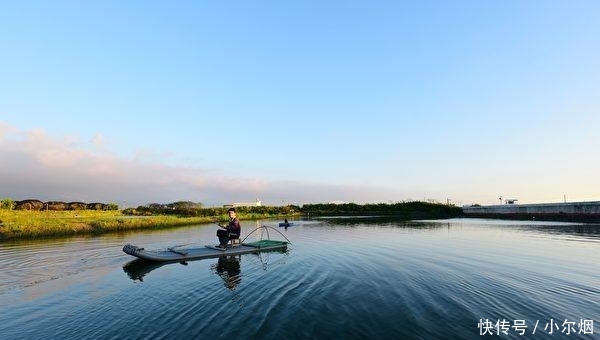  「89年」89年云南小伙养鱼年入290万，收集鱼苗走了6万里路，还