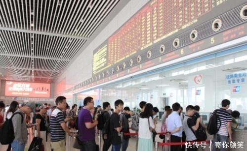  京沪高铁@中国最赚钱的高铁，投资2209亿元，每天收入近一亿